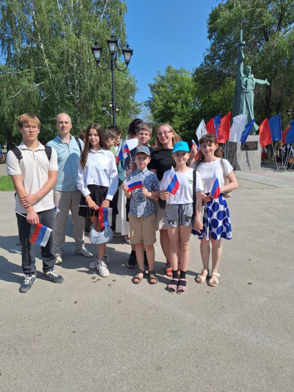 Ко Дню России.